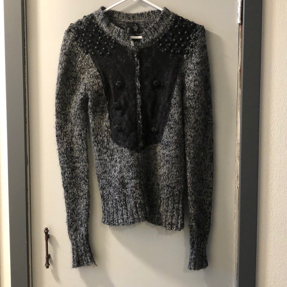 bKE sweater